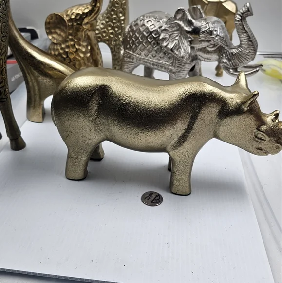 Jungle Safari Animals Lot of 8 Gold Colored Toy Pretend Play Aluminum
